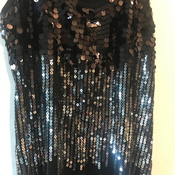 🌸 2/$15| Sequin Racerback Tank - Picture 4 of 5